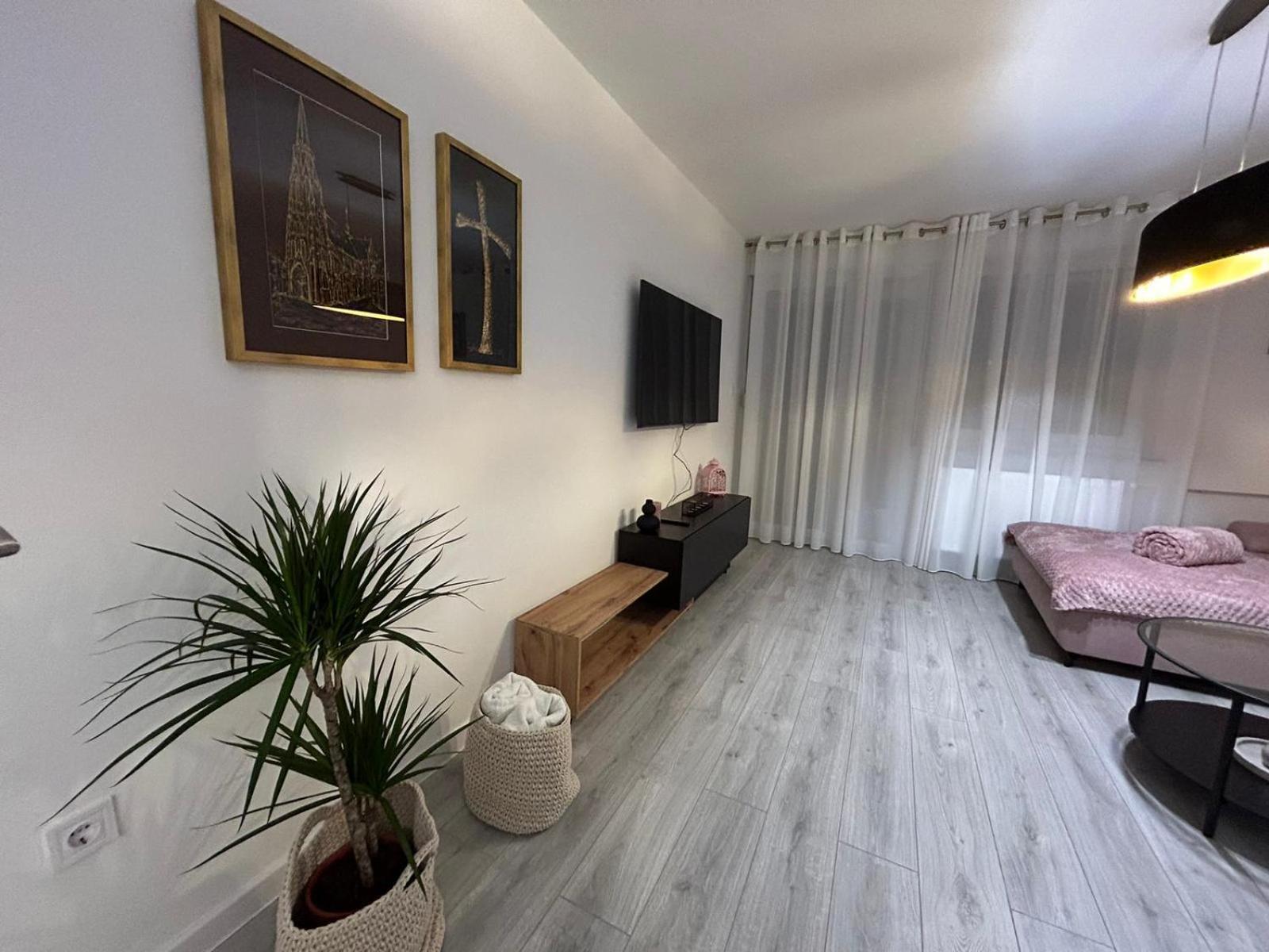 Nastasija Apartment Osijek Eksteriør billede